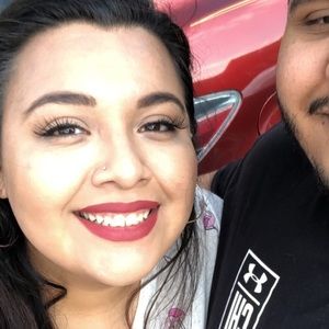 Meet your Posher, Adriana